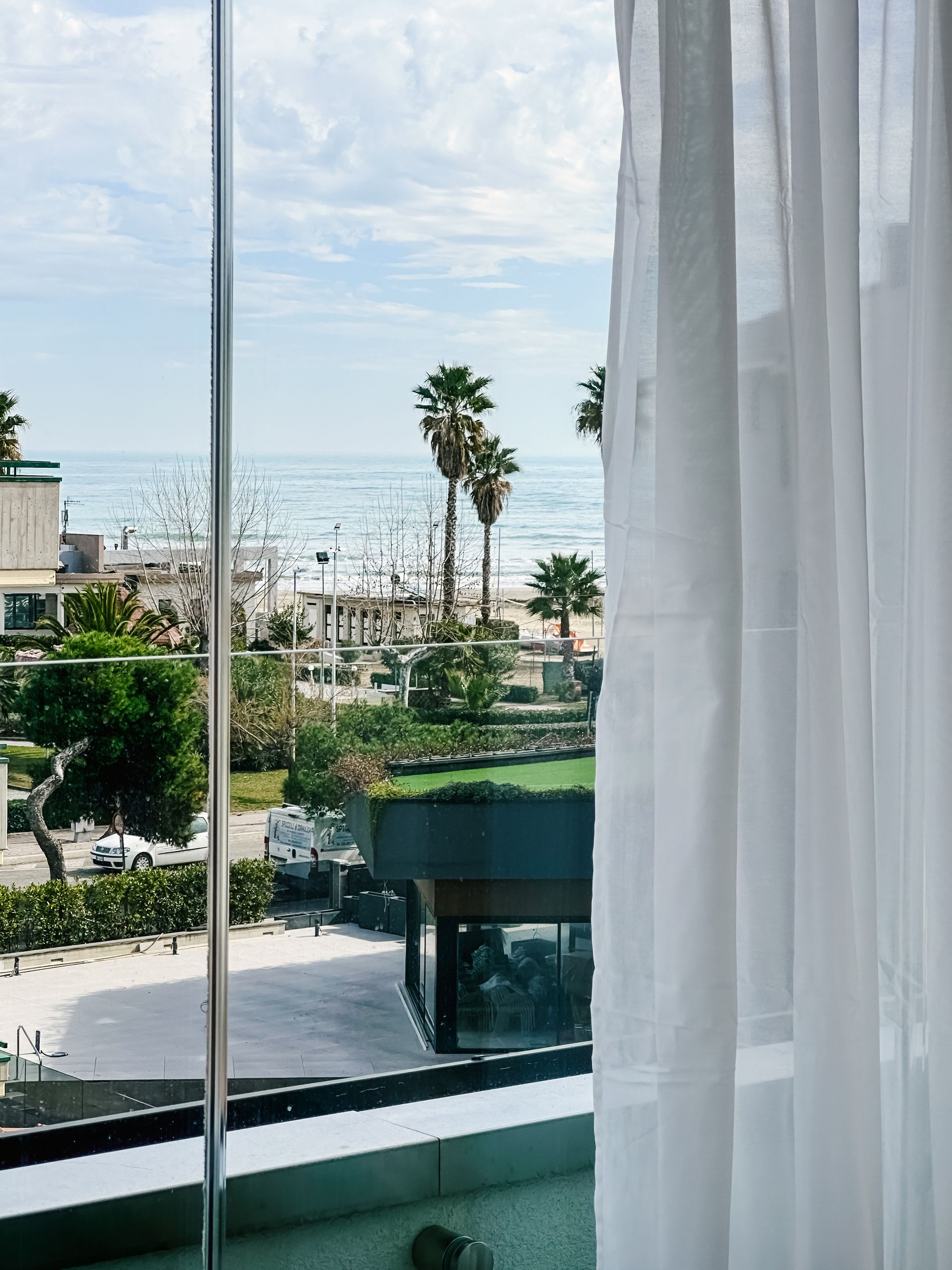 vista sul mare Suite Amamare Petra con Jacuzzi vasca idromassaggio fronte mare Giulanova a Teramo in Abruzzo